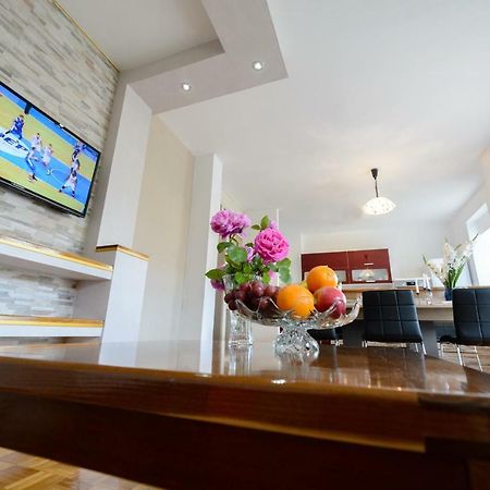 Apartment Ana 4+2 Makarska Buitenkant foto